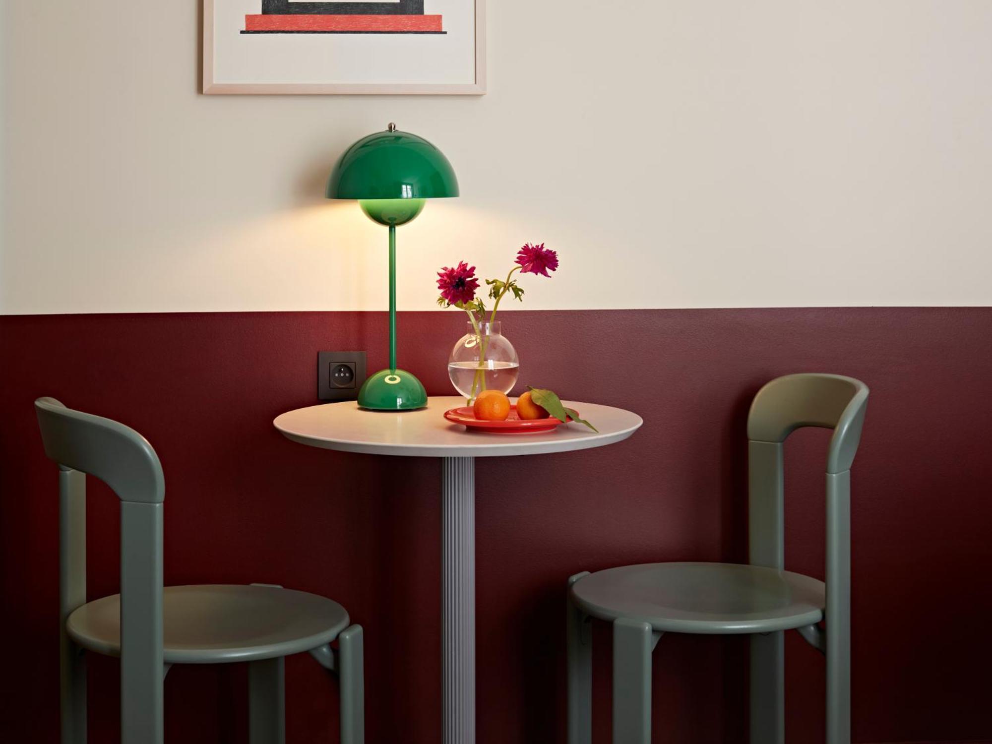 Medium Studio with Kitchenette